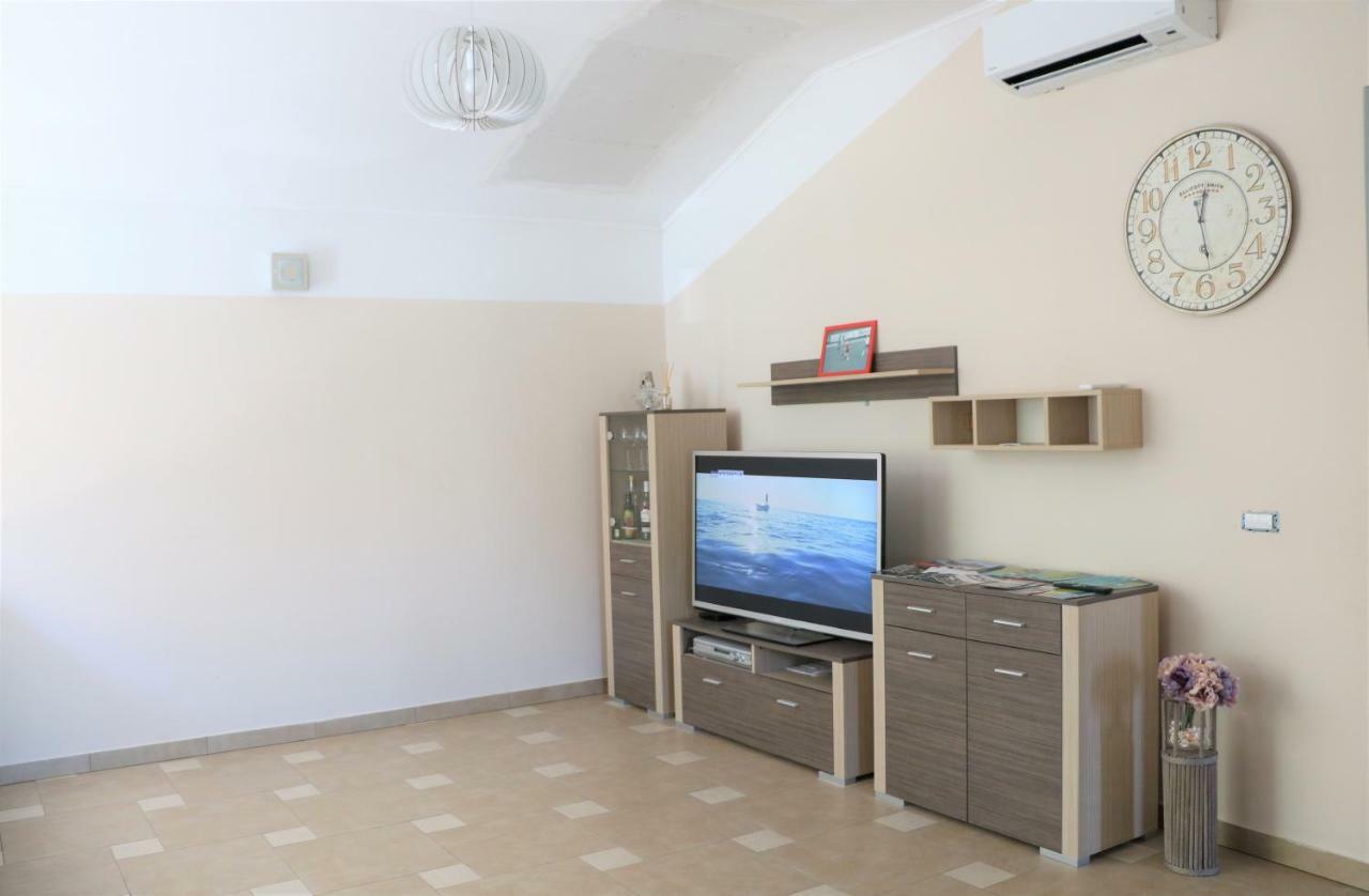 Apartment Olivia Sella di Volzana Exterior photo